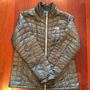 Women’s north face thermoball coat - L